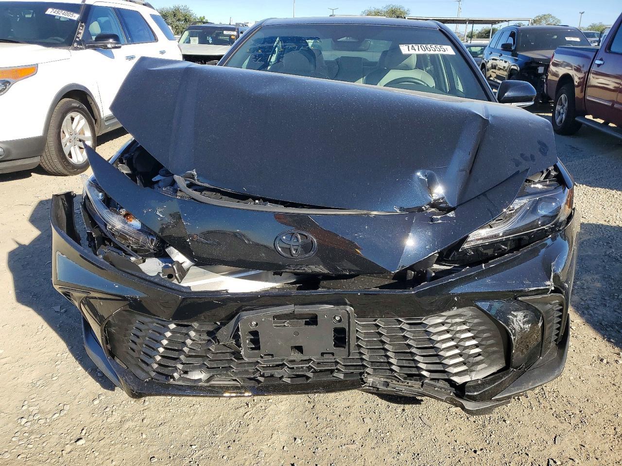 2025 Toyota Camry Se - Фото 5