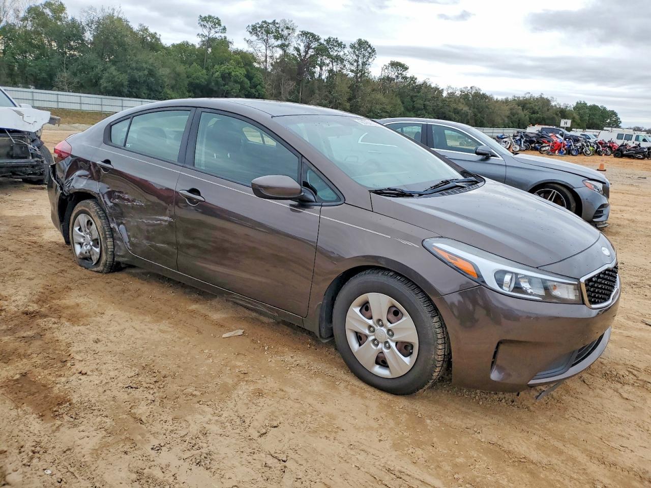 2018 Kia Forte Lx - Image 4
