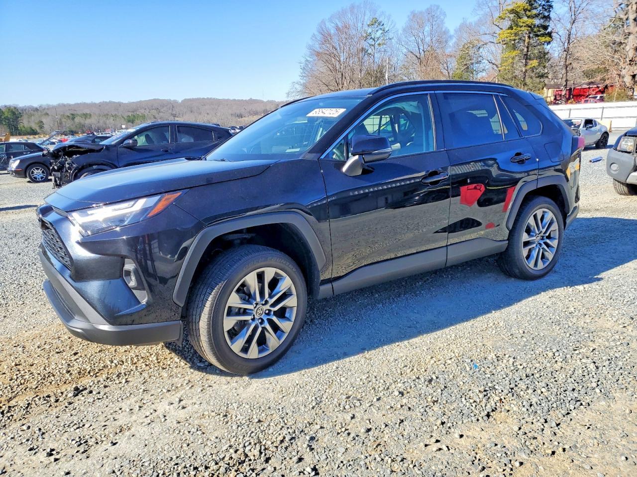 2022 Toyota Rav4 Xle Premium