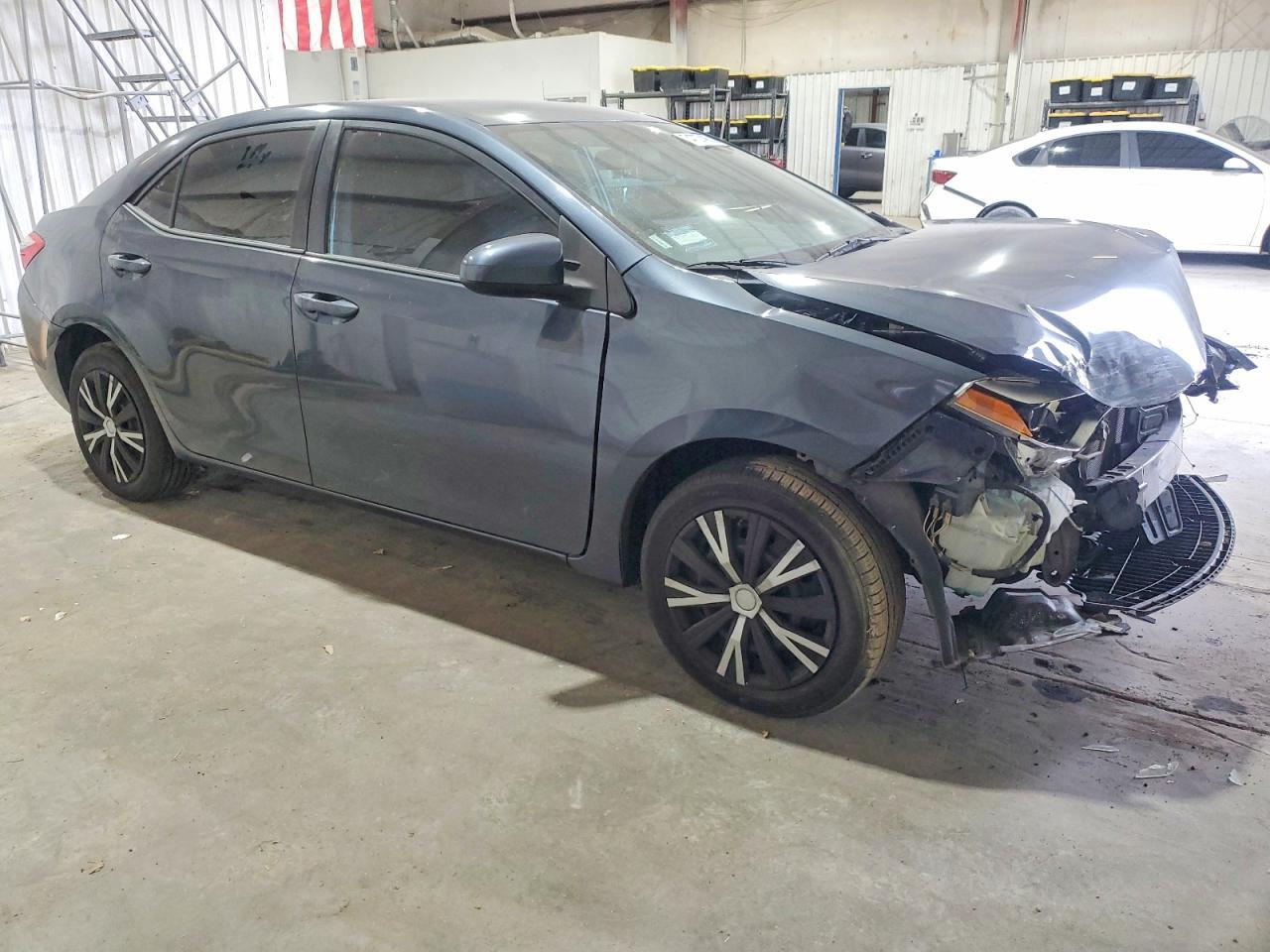 2015 Toyota Corolla L - Фото 4