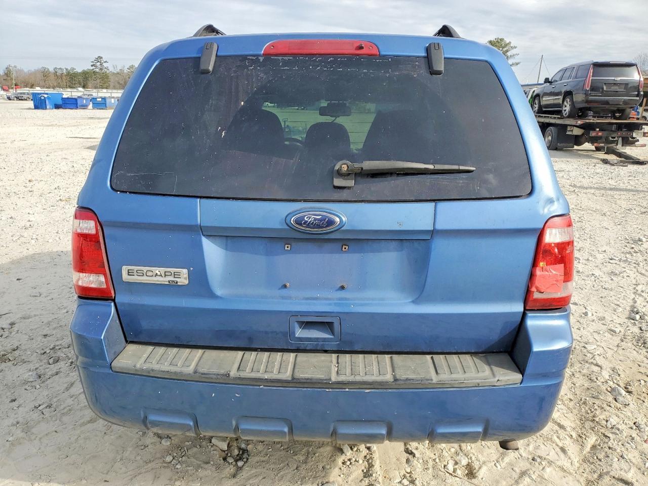 2010 Ford Escape Xlt - Image 6