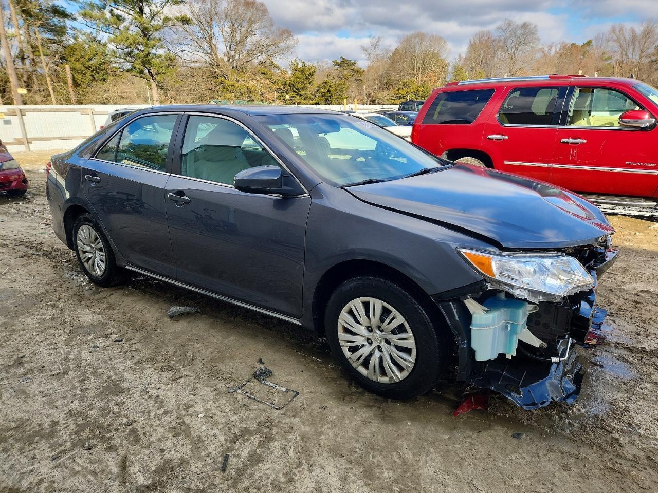 2012 Toyota Camry Base - Фото 4