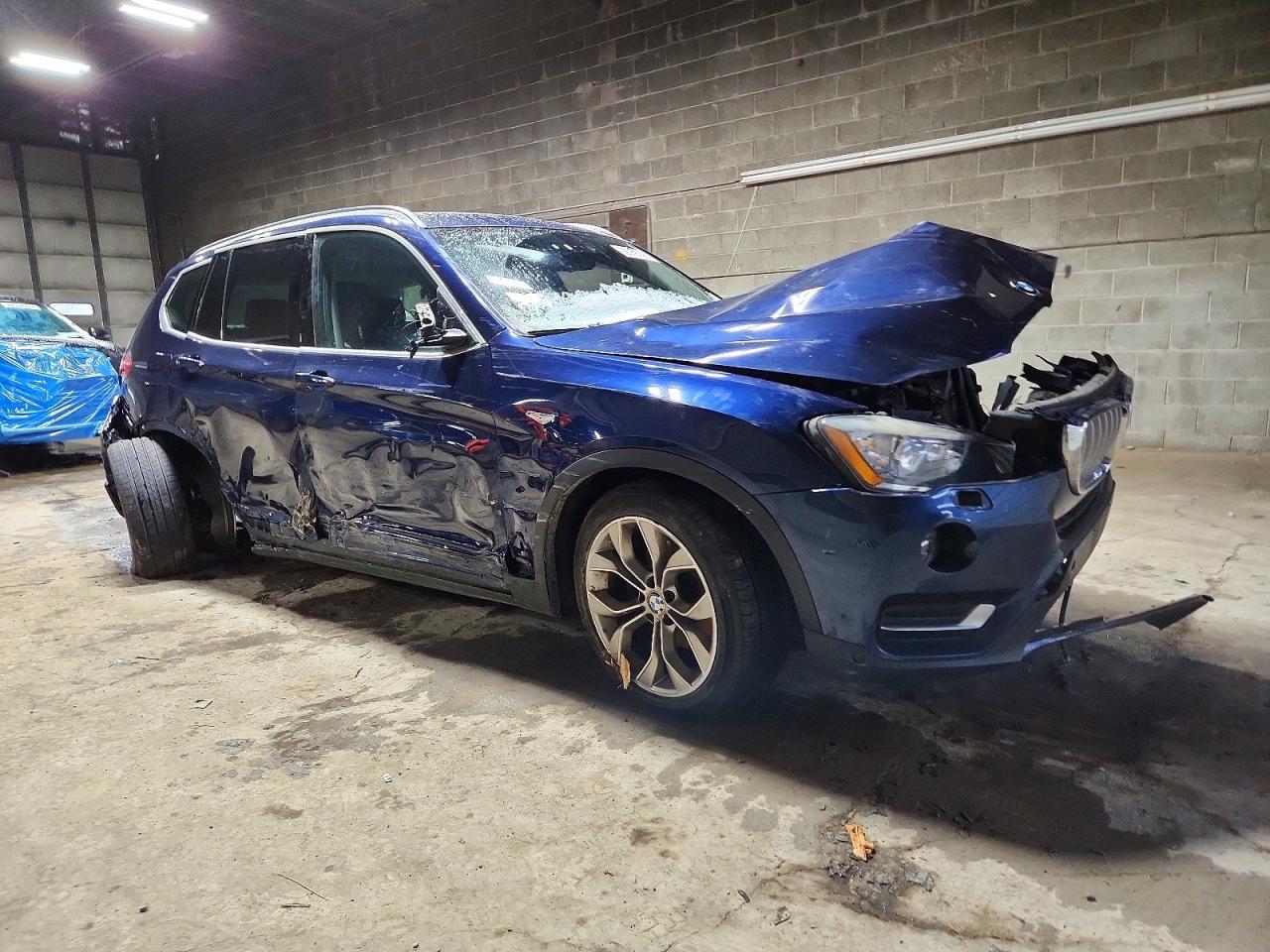 2016 BMW X3 xDrive28I - Фото 4