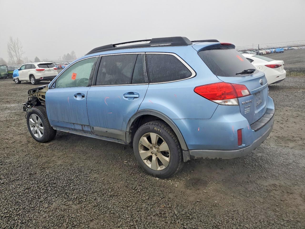2010 Subaru Outback 3.6R Limited - Фото 2