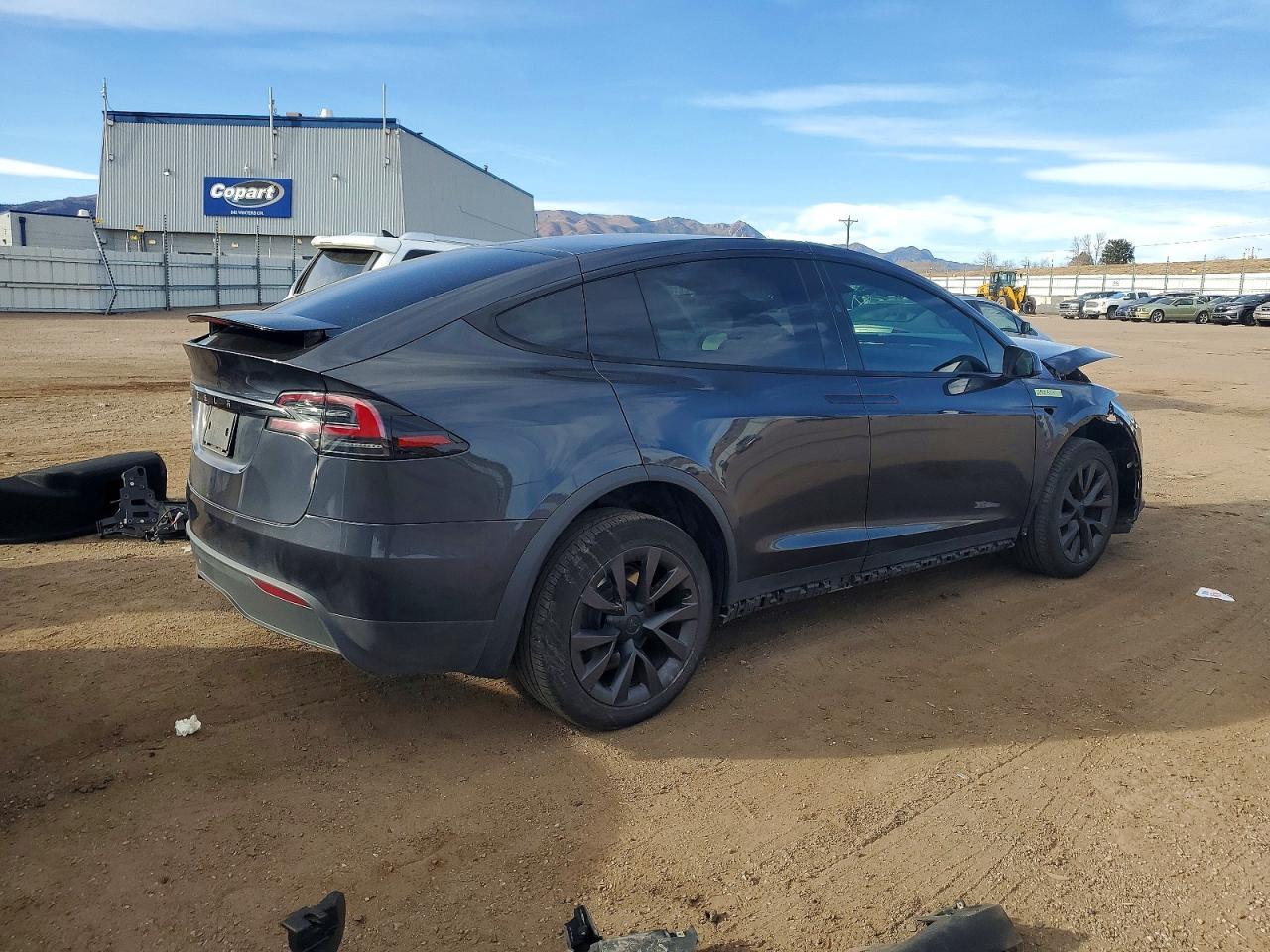 2024 Tesla Model X - Image 3