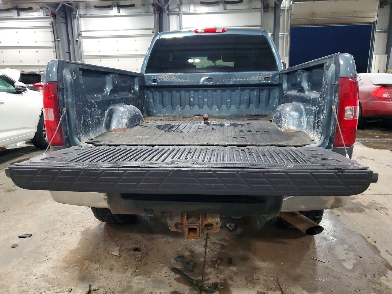 2011 Chevrolet Silverado K3500 Lt - Фото 6
