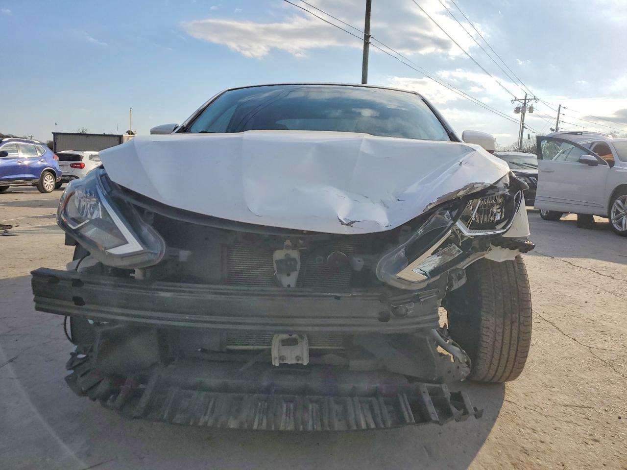 2017 Nissan Sentra S - Фото 5