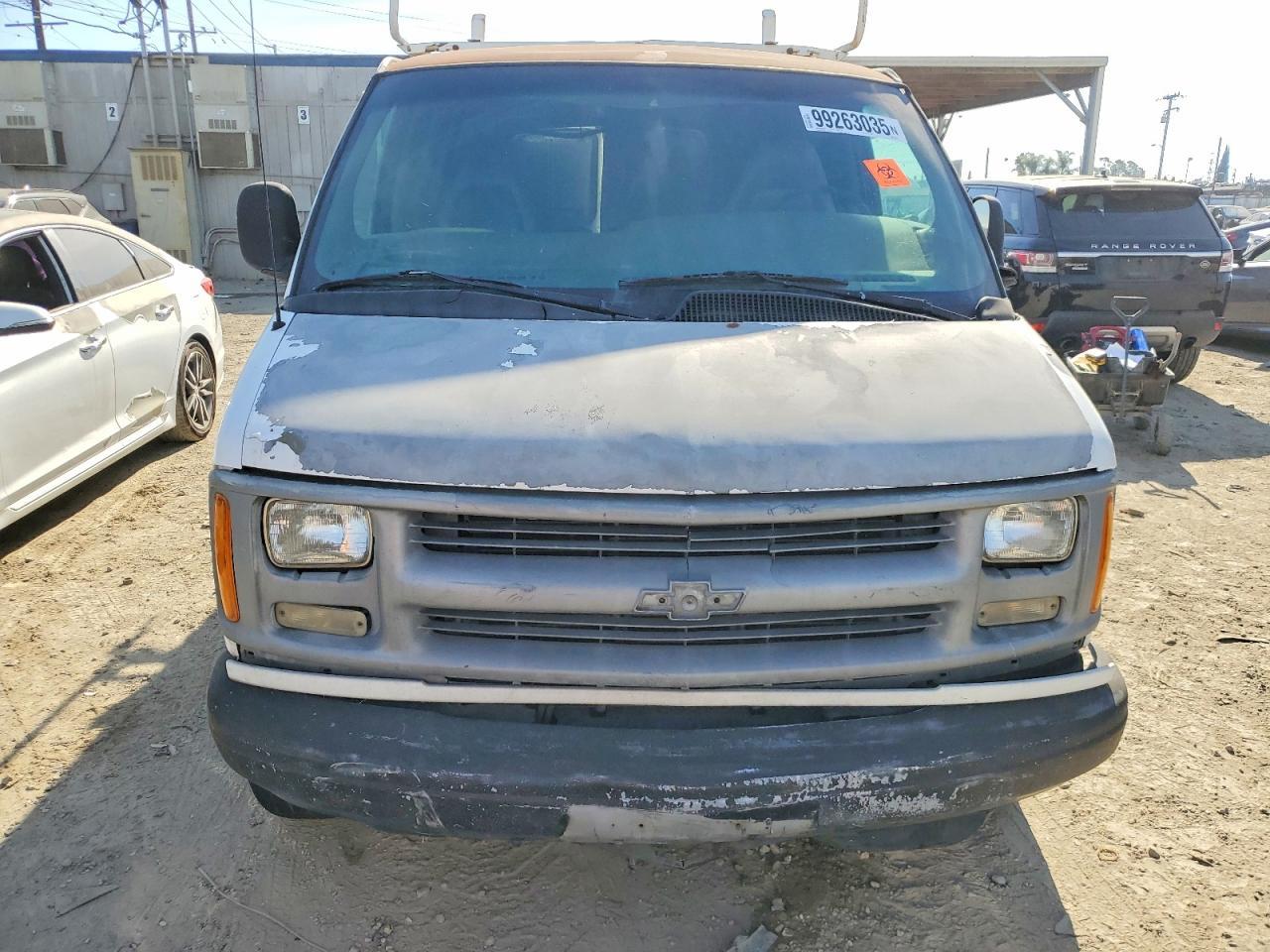 1999 Chevrolet Express G3500 Delivery Van - Фото 5