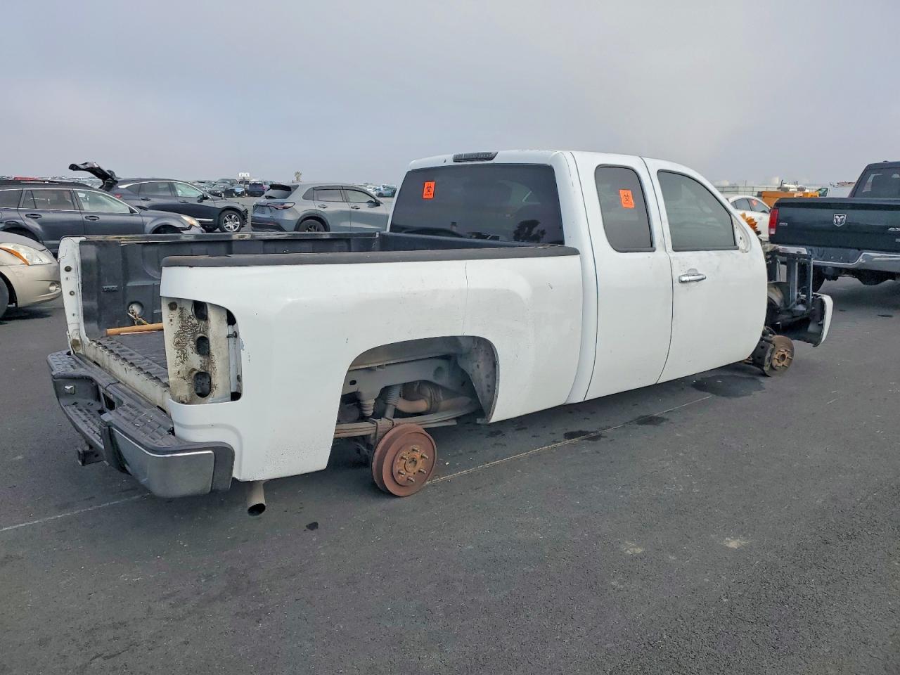 2008 Chevrolet Silverado C1500 - Фото 3