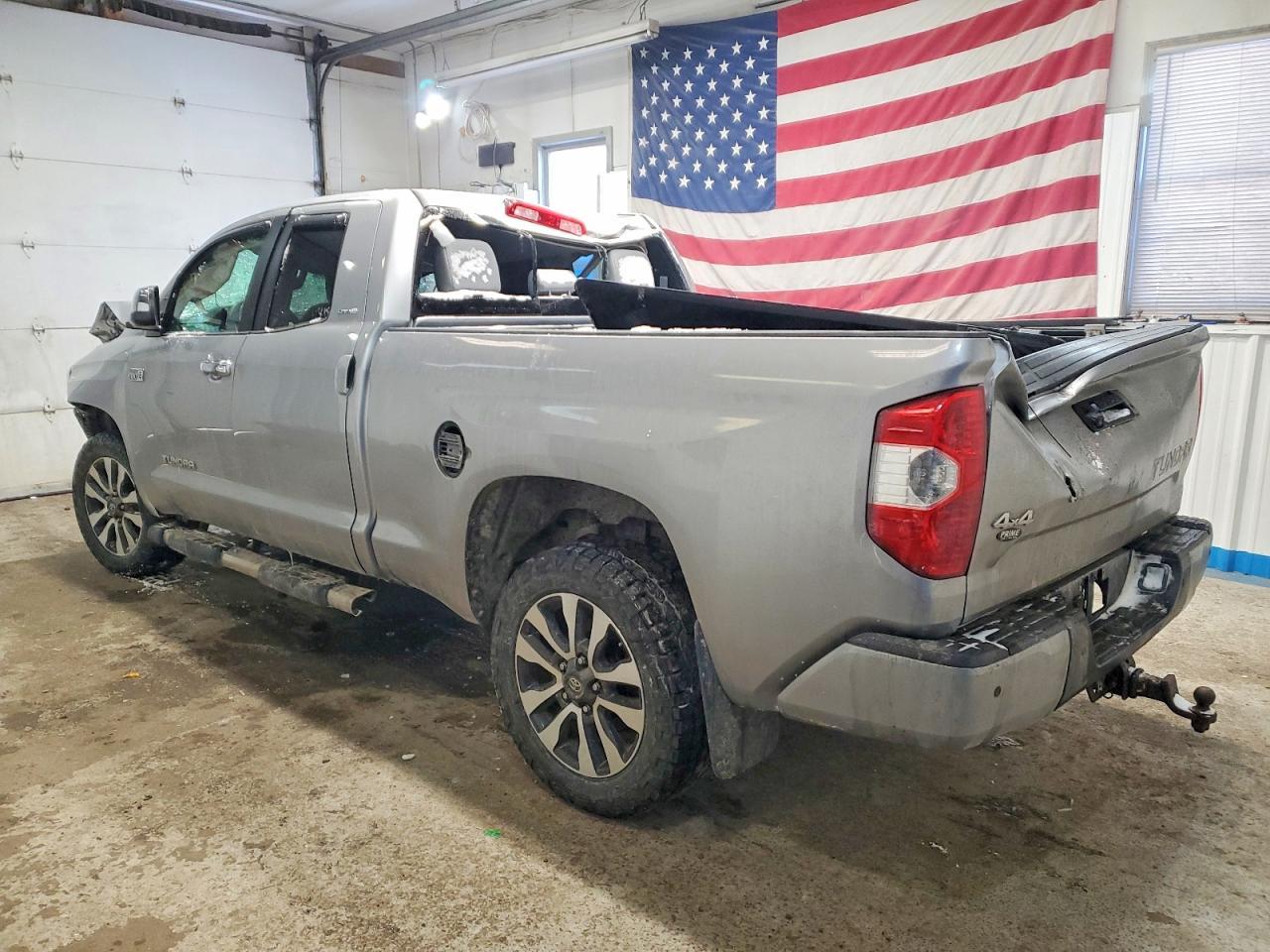 2018 Toyota Tundra Double Cab Limited - Фото 2