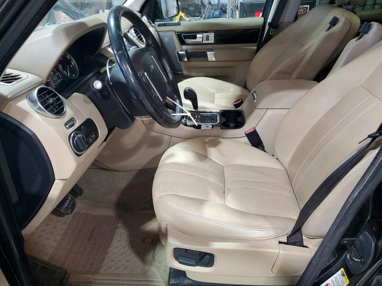 2016 Land Rover Lr4 - Image 7