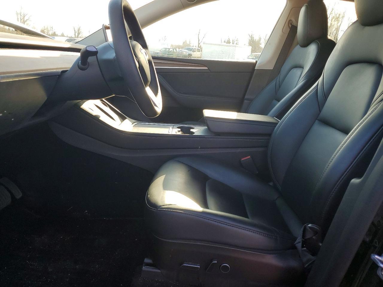 2022 Tesla Model Y - Фото 7