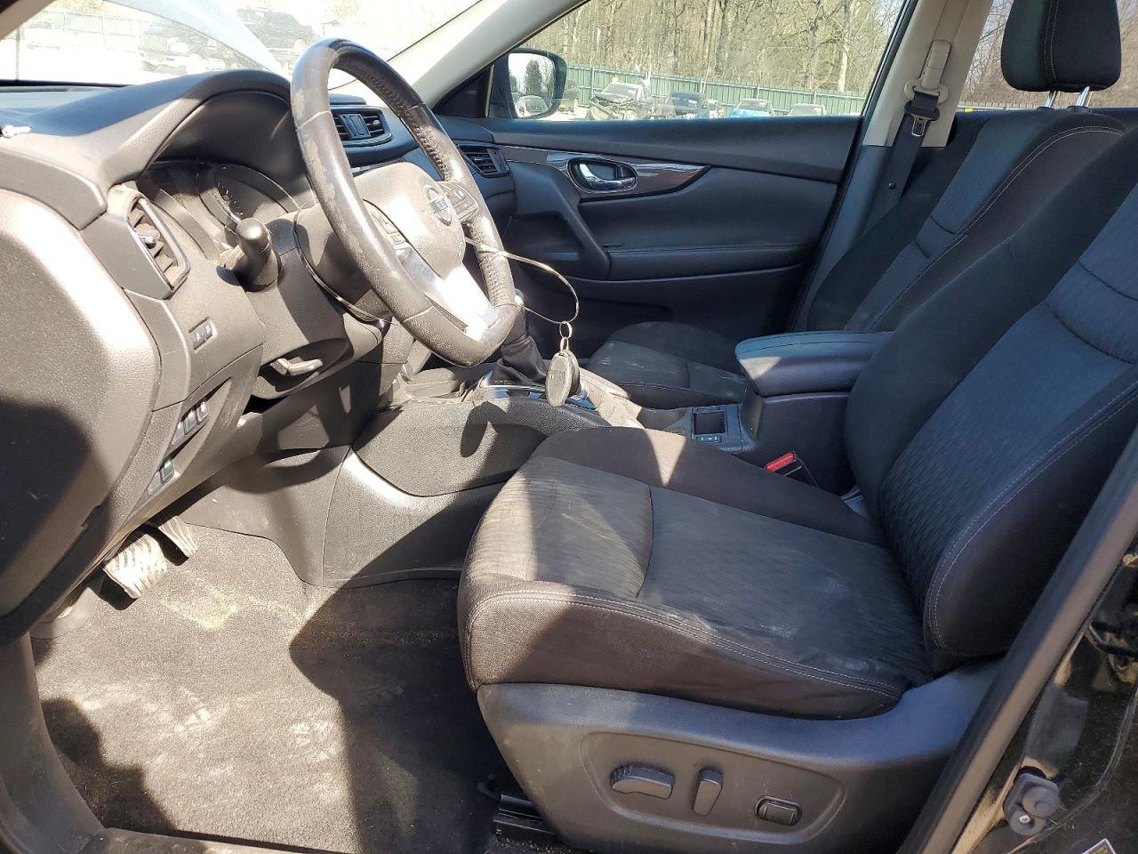2019 Nissan Rogue S - Image 7