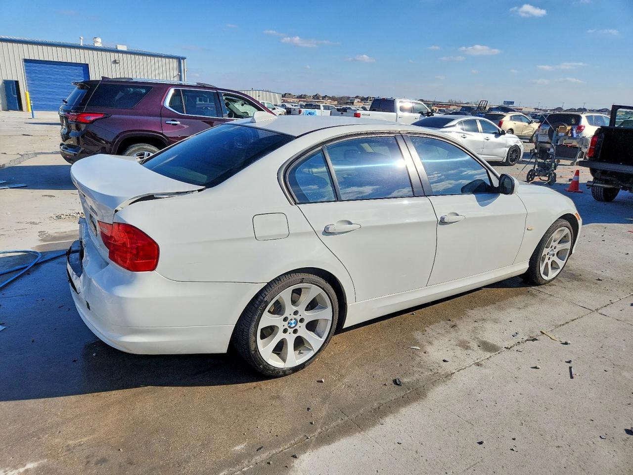 2010 BMW 328 I - Фото 3