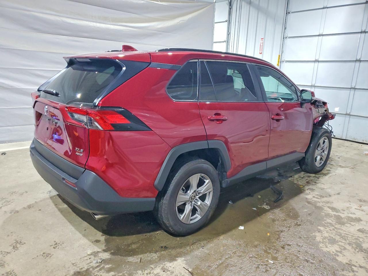 2025 Toyota Rav4 Xle - Image 3