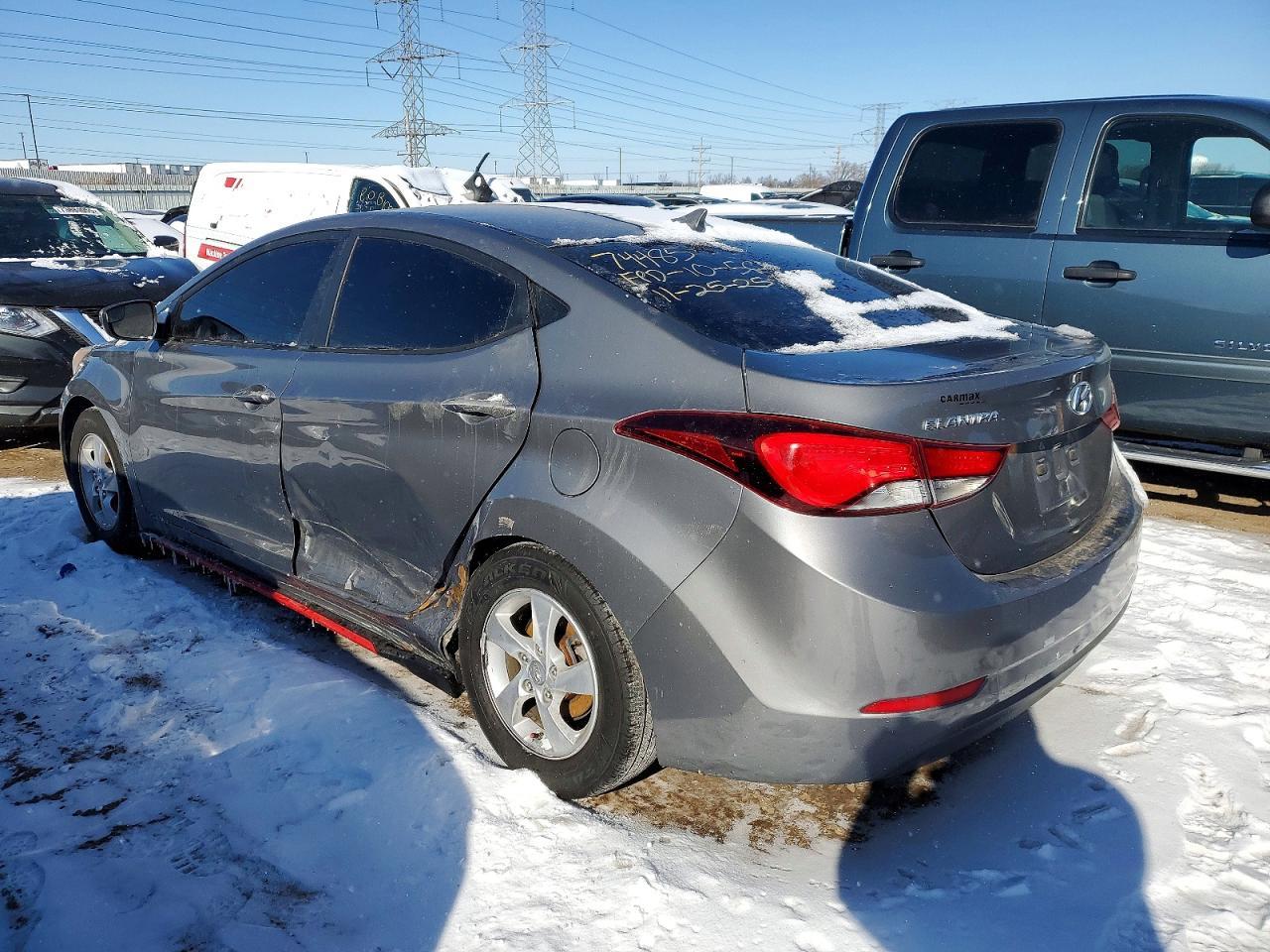 2014 Hyundai Elantra Se - Фото 2