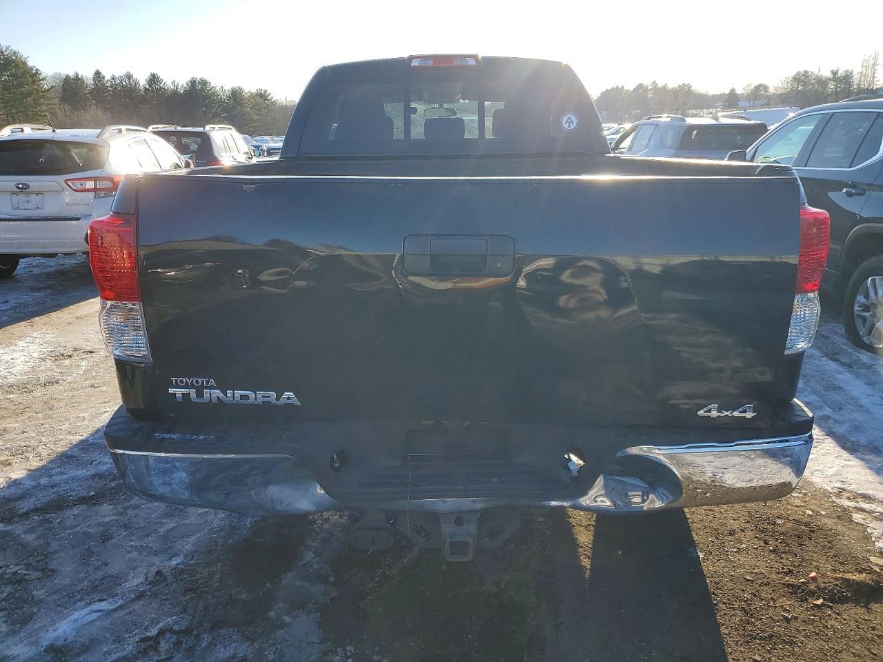 2011 Toyota Tundra Double Cab Sr5 - Фото 6
