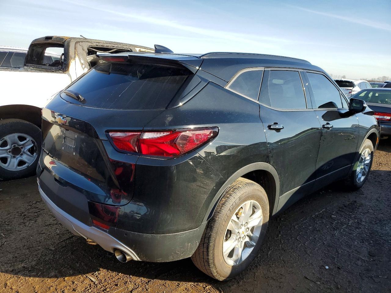 2022 Chevrolet Blazer 2Lt - Фото 3