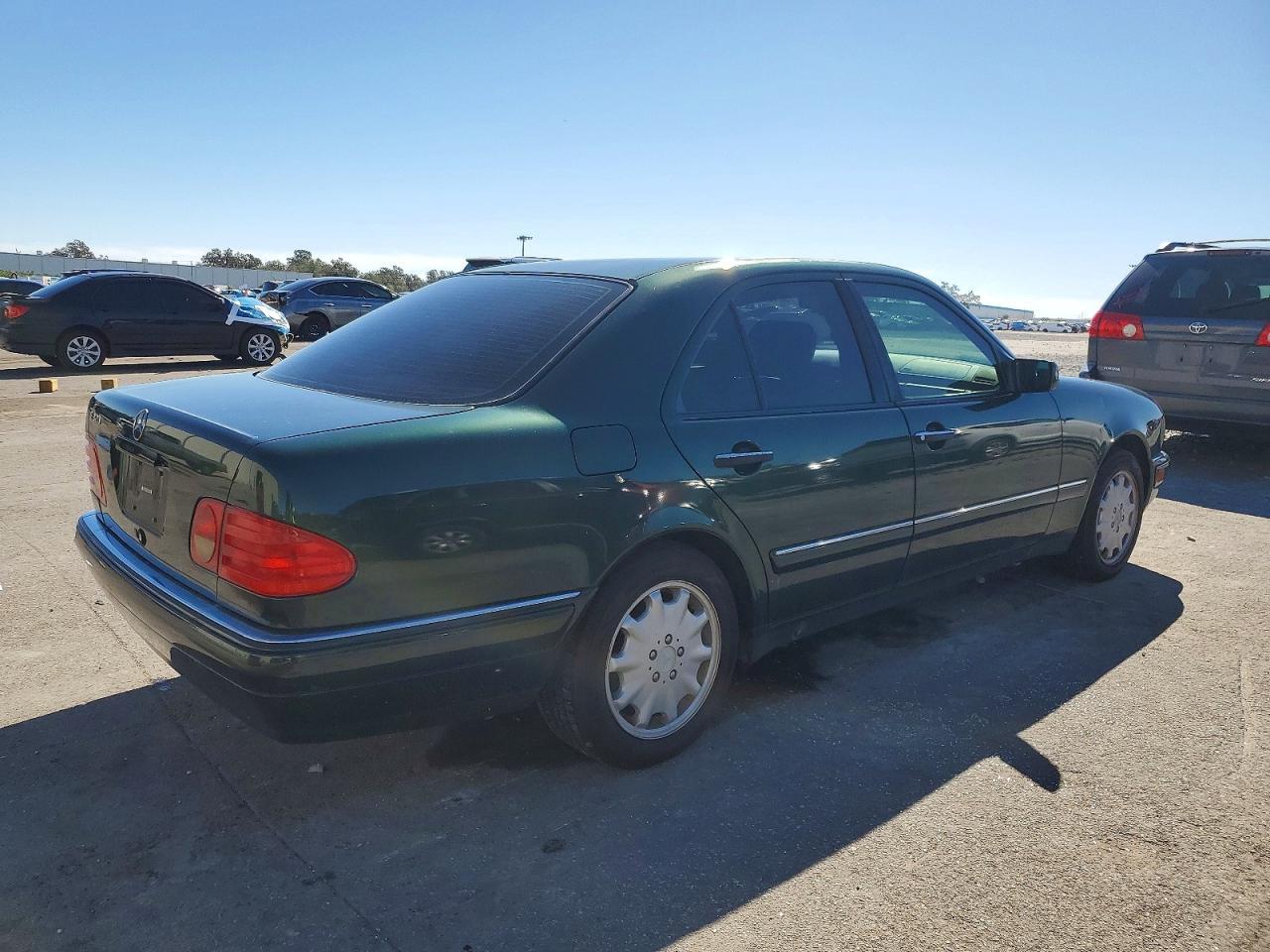 1997 Mercedes-Benz E-Class E320 - Фото 3