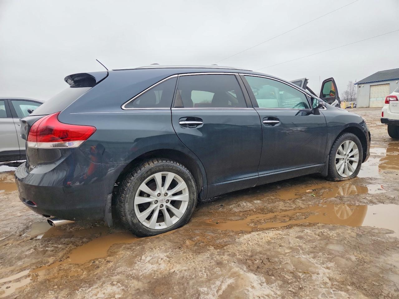 2015 Toyota Venza Le - Фото 3