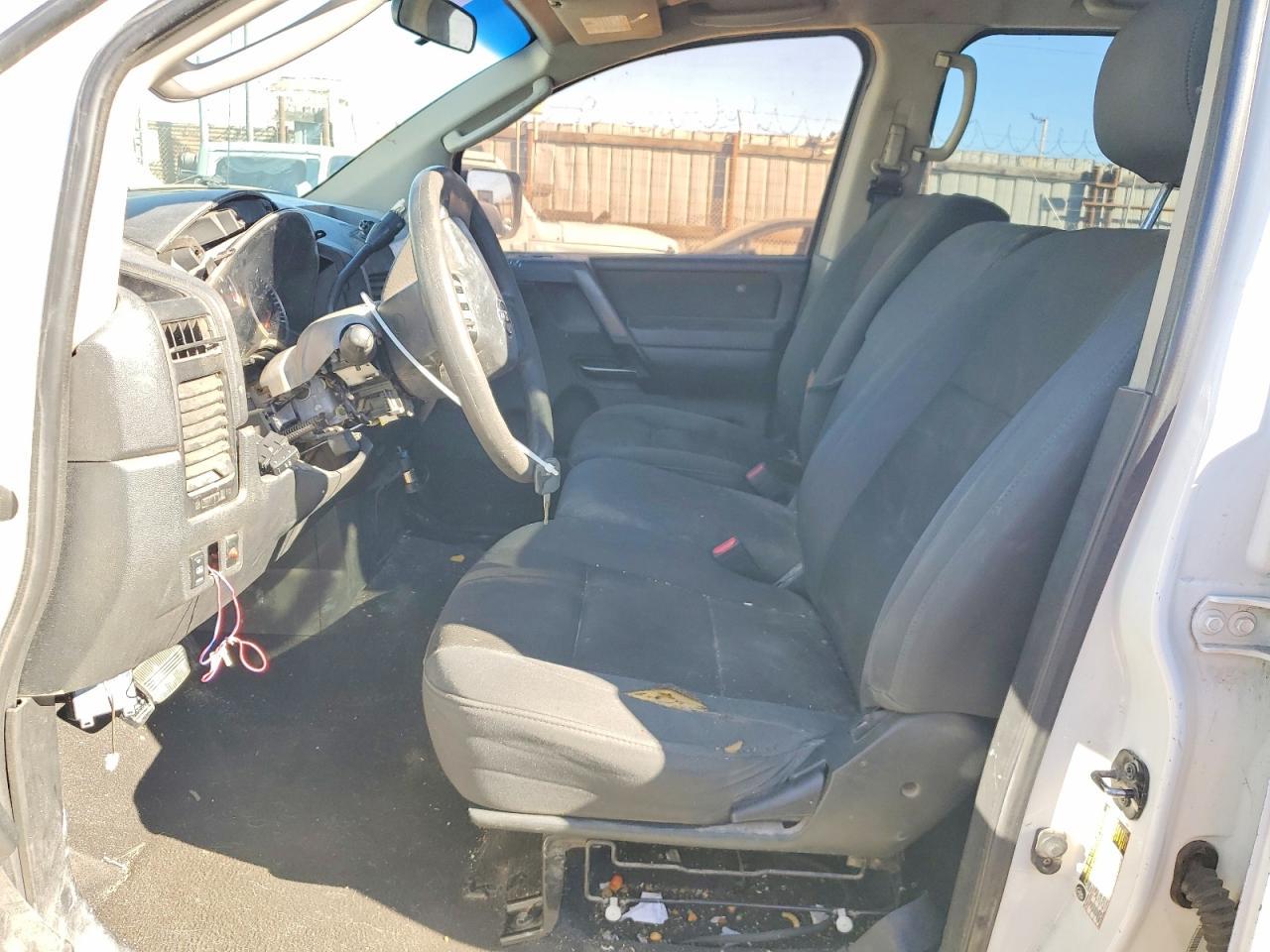 2008 Nissan Titan Xe - Фото 7