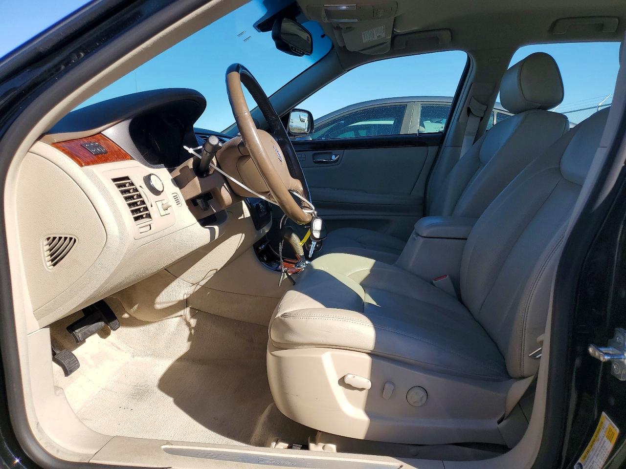 2006 Cadillac Dts - Image 7