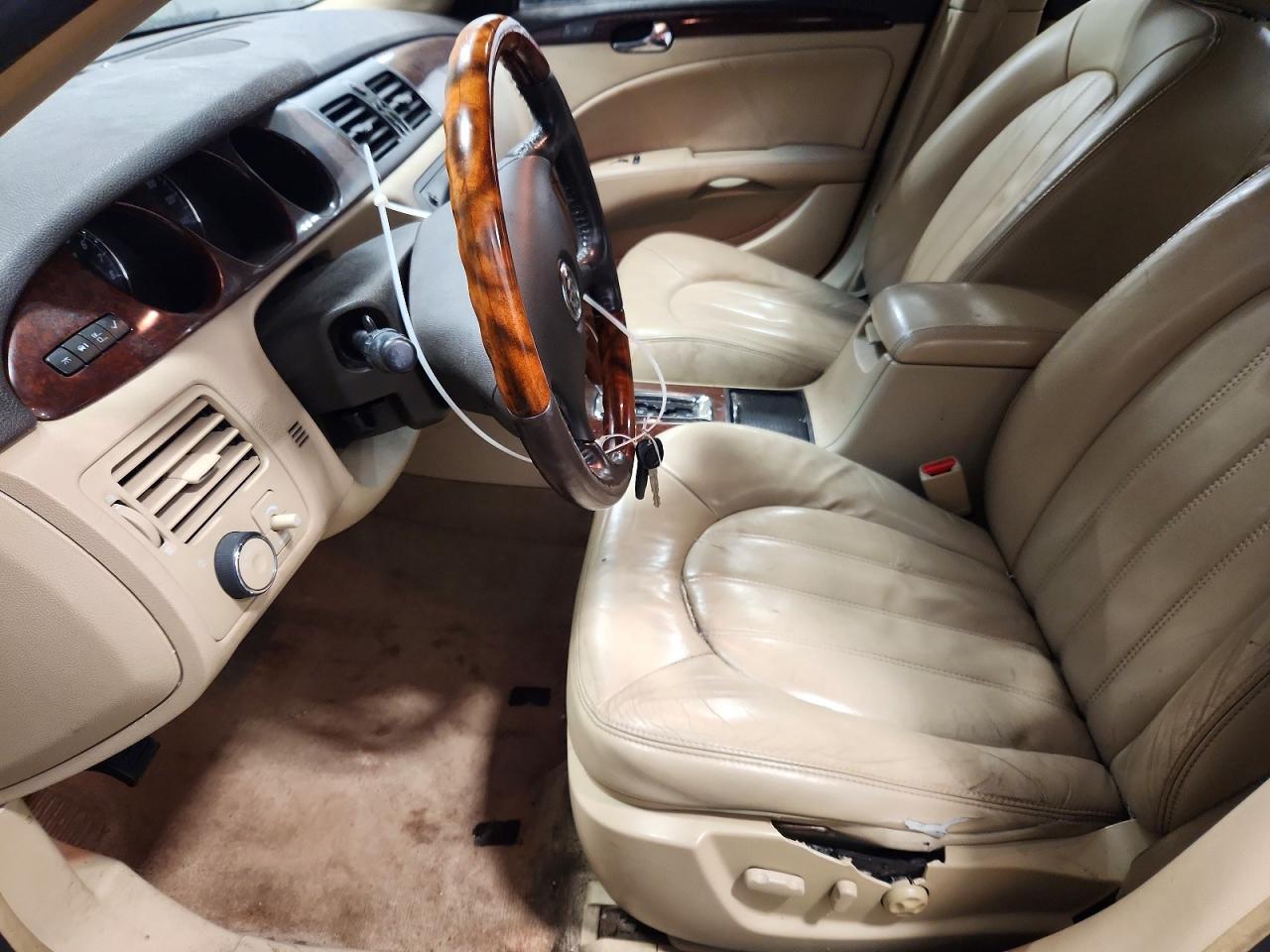 2008 Buick Lucerne Cxl - Image 7