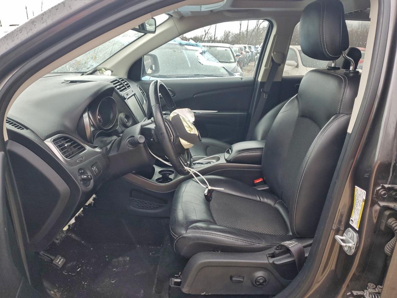 2020 Dodge Journey Crossroad - Image 7