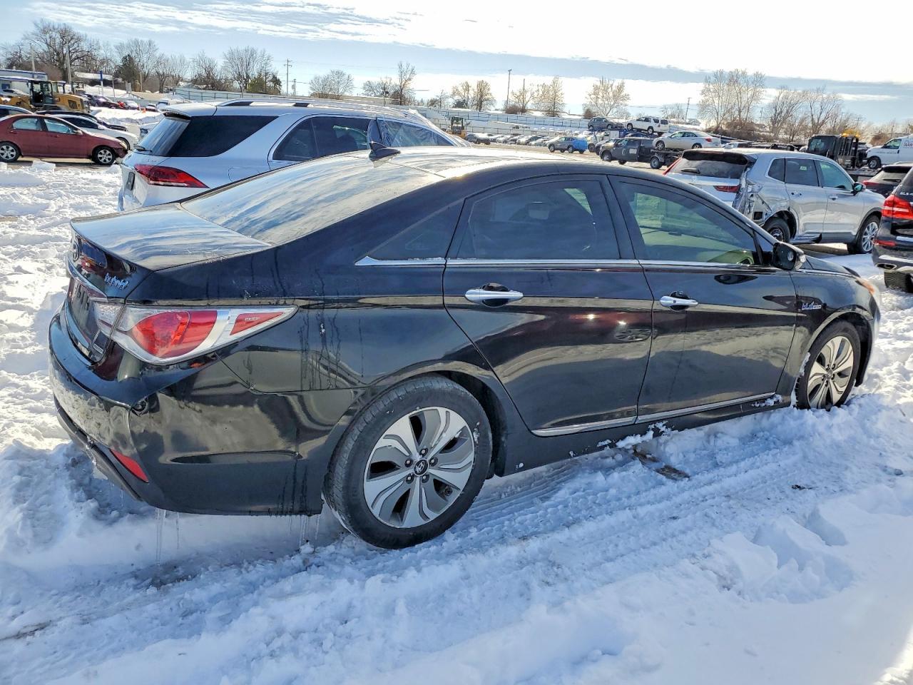 2015 Hyundai Sonata Hybrid - Фото 3
