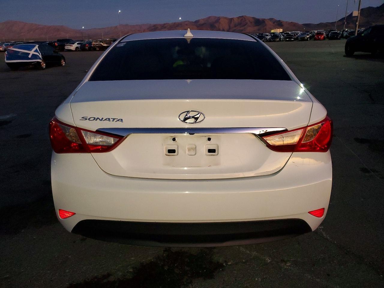 2014 Hyundai Sonata Gls - Фото 6