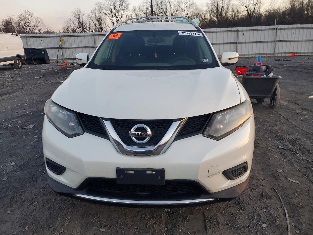 2016 Nissan Rogue S - Фото 5