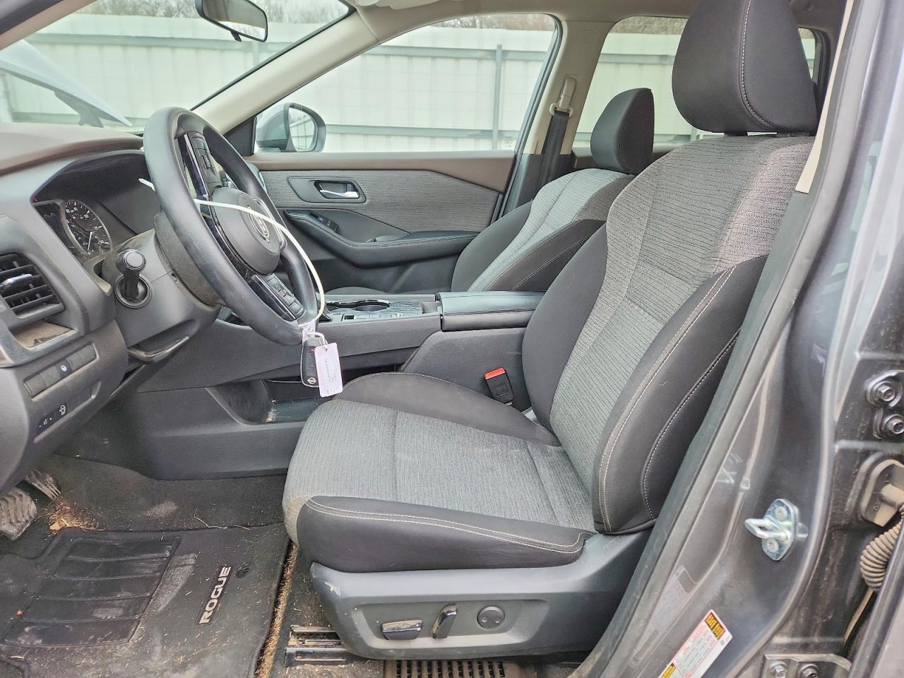 2023 Nissan Rogue Sv - Image 7