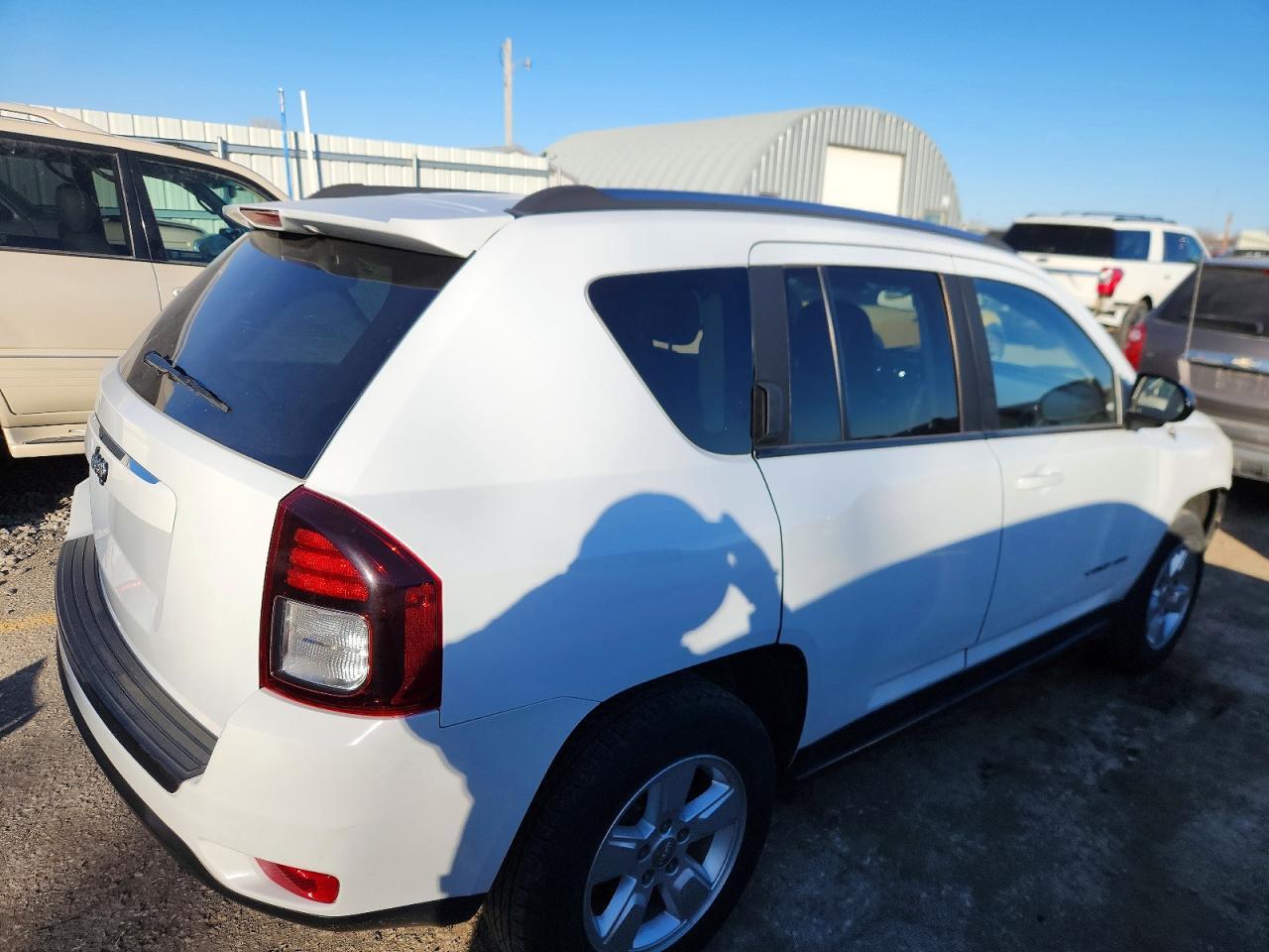 2015 Jeep Compass Sport - Фото 3