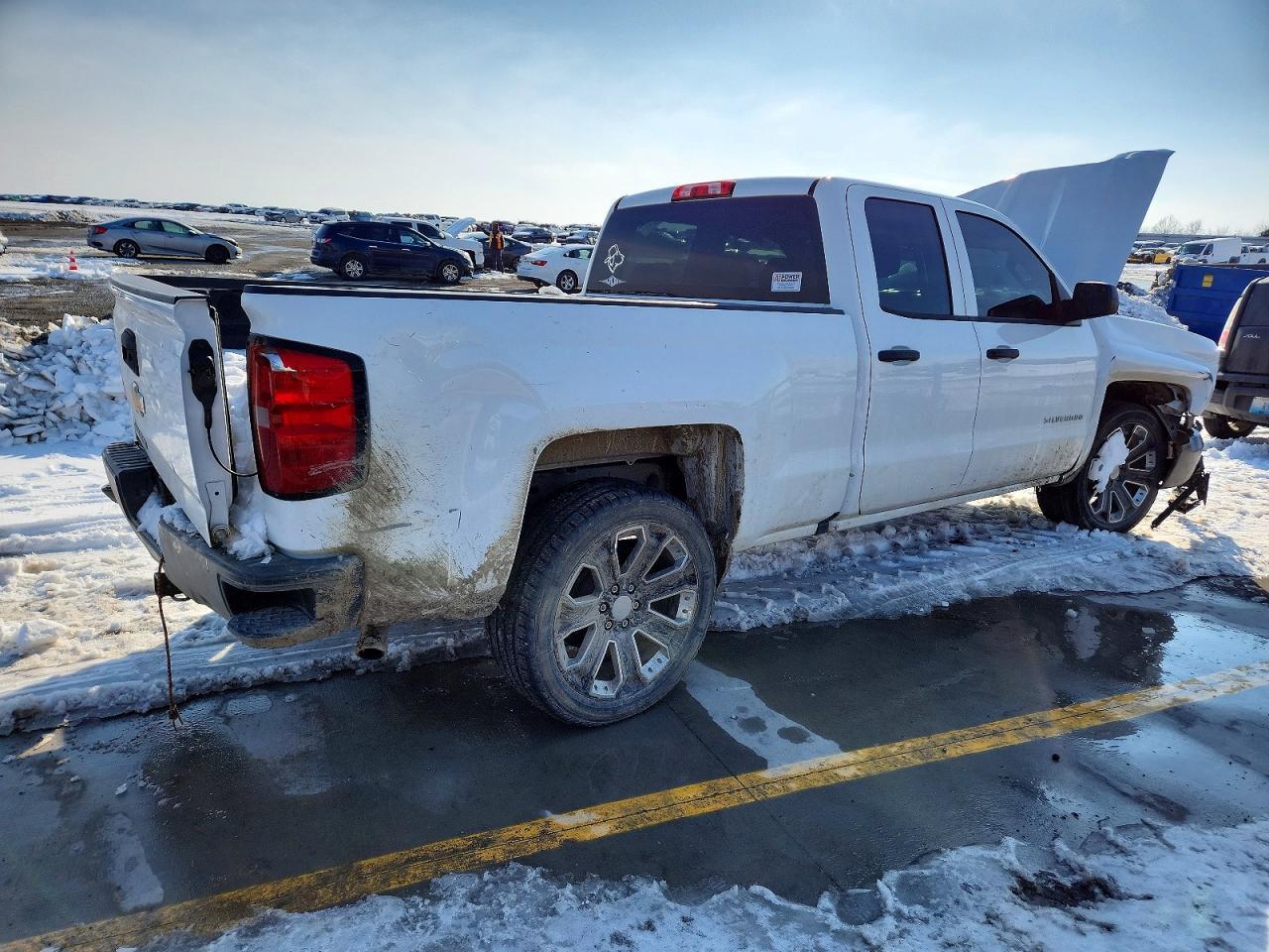 2018 Chevrolet Silverado C1500 - Фото 3