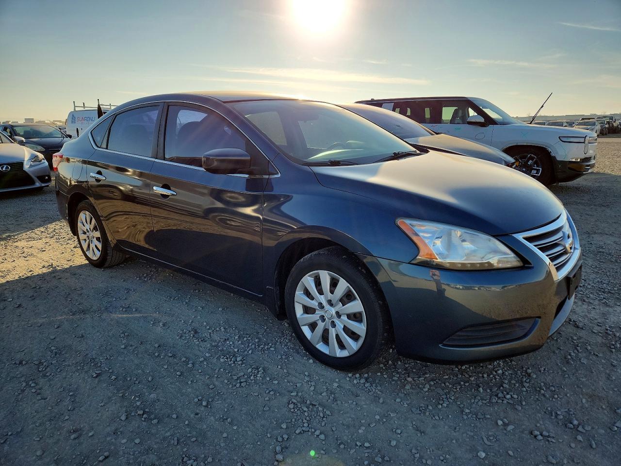 2015 Nissan Sentra S - Фото 4
