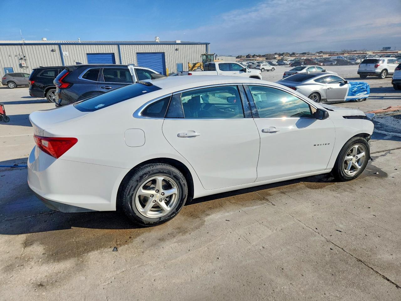 2018 Chev Malibu - Фото 3