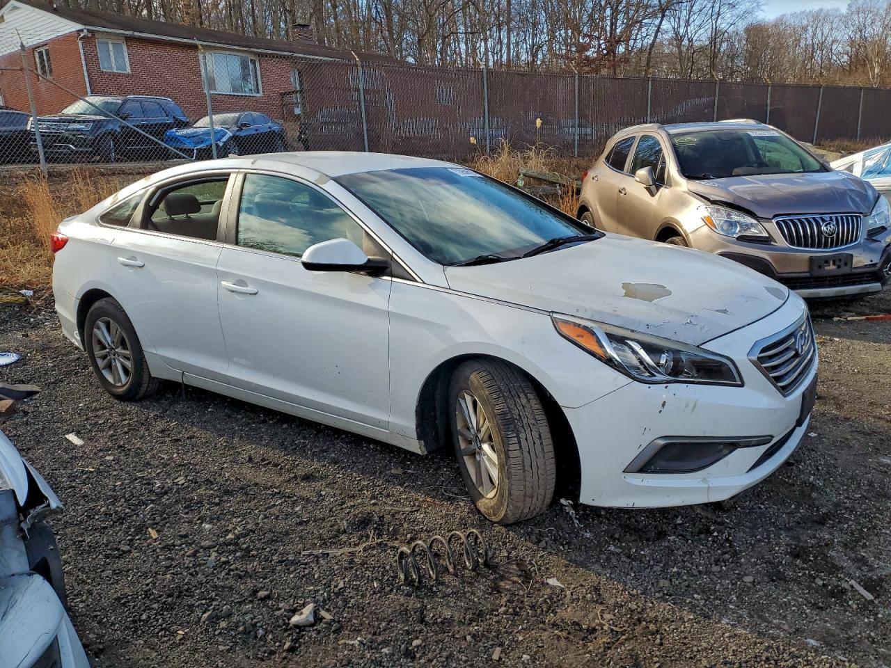 2016 Hyundai Sonata Se - Фото 4