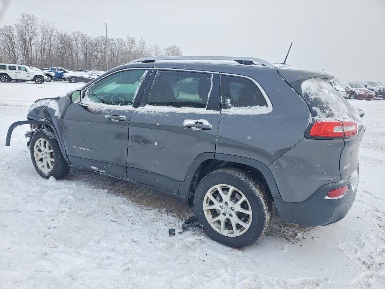 2017 Jeep Cherokee Latitude - Image 2