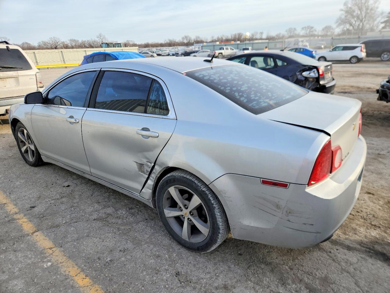 2011 Chevrolet Malibu 1Lt - Фото 2