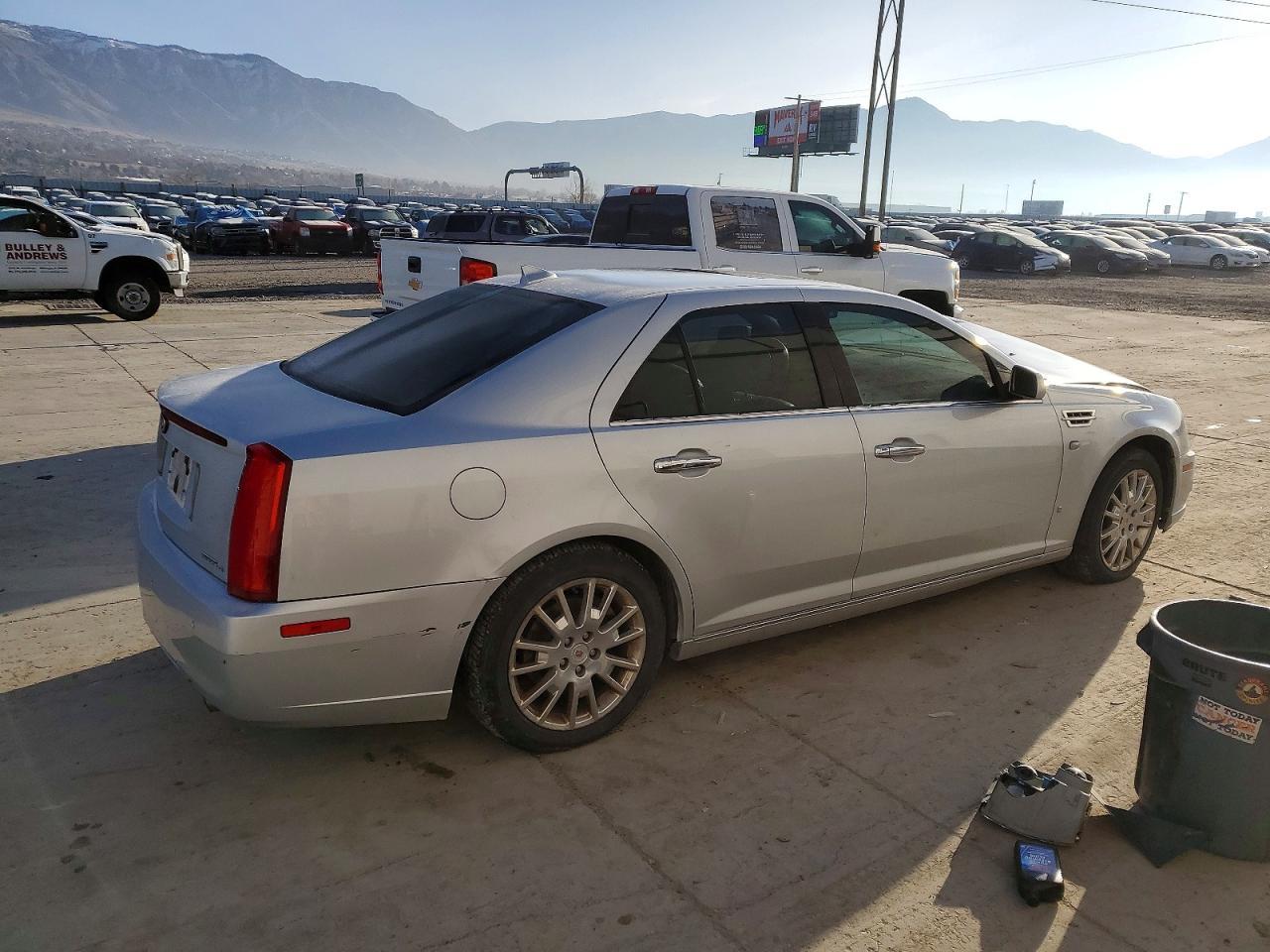 2009 Cadillac Sts - Image 3
