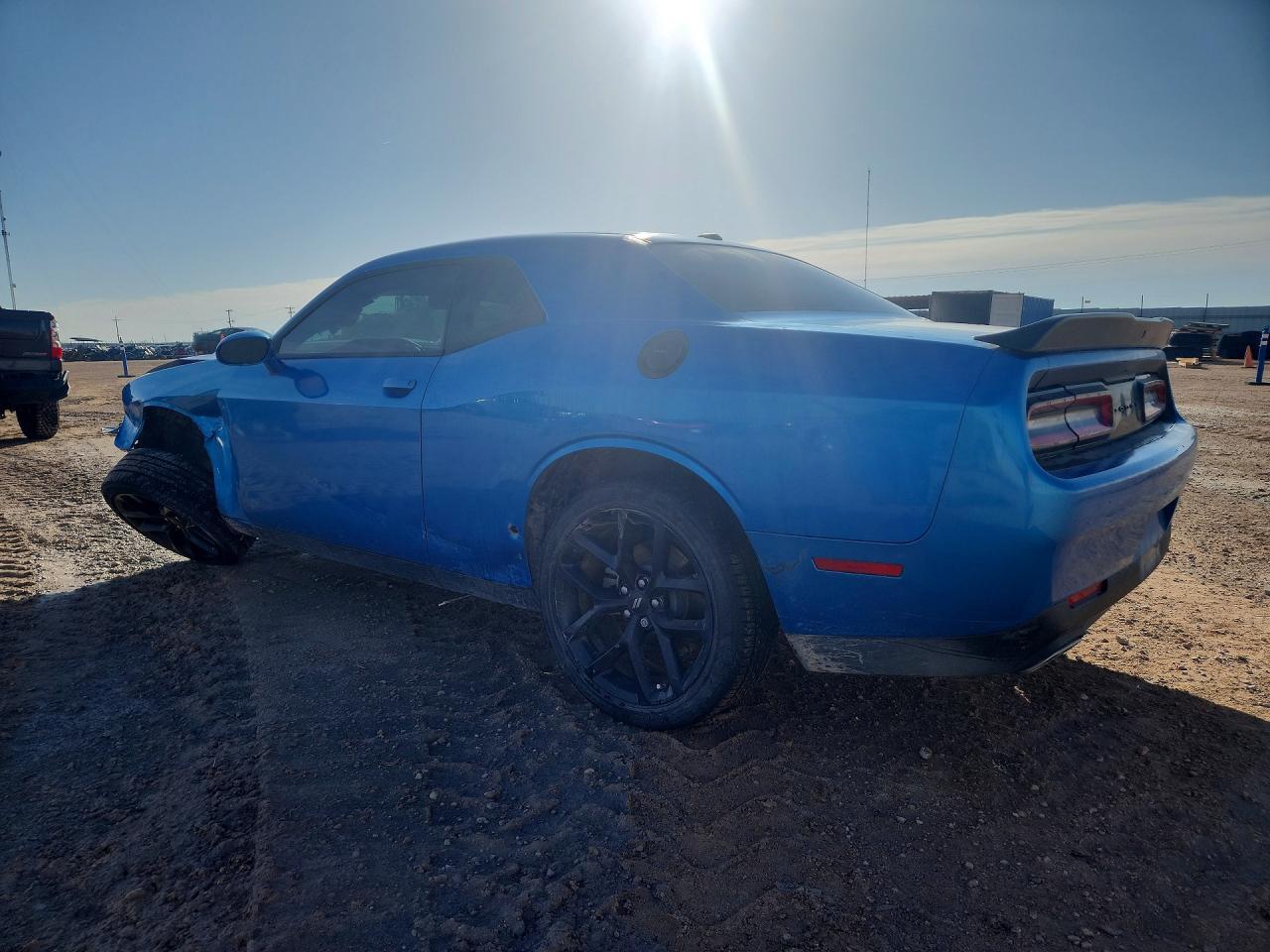 2023 Dodge Challenger Sxt - Image 2