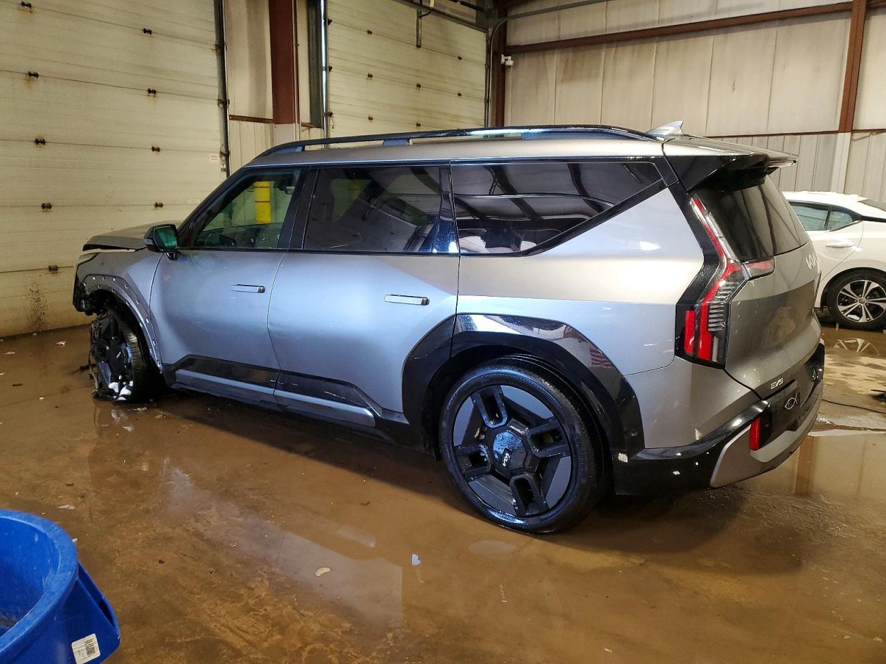 2024 Kia Ev9 Gt Line - Фото 2
