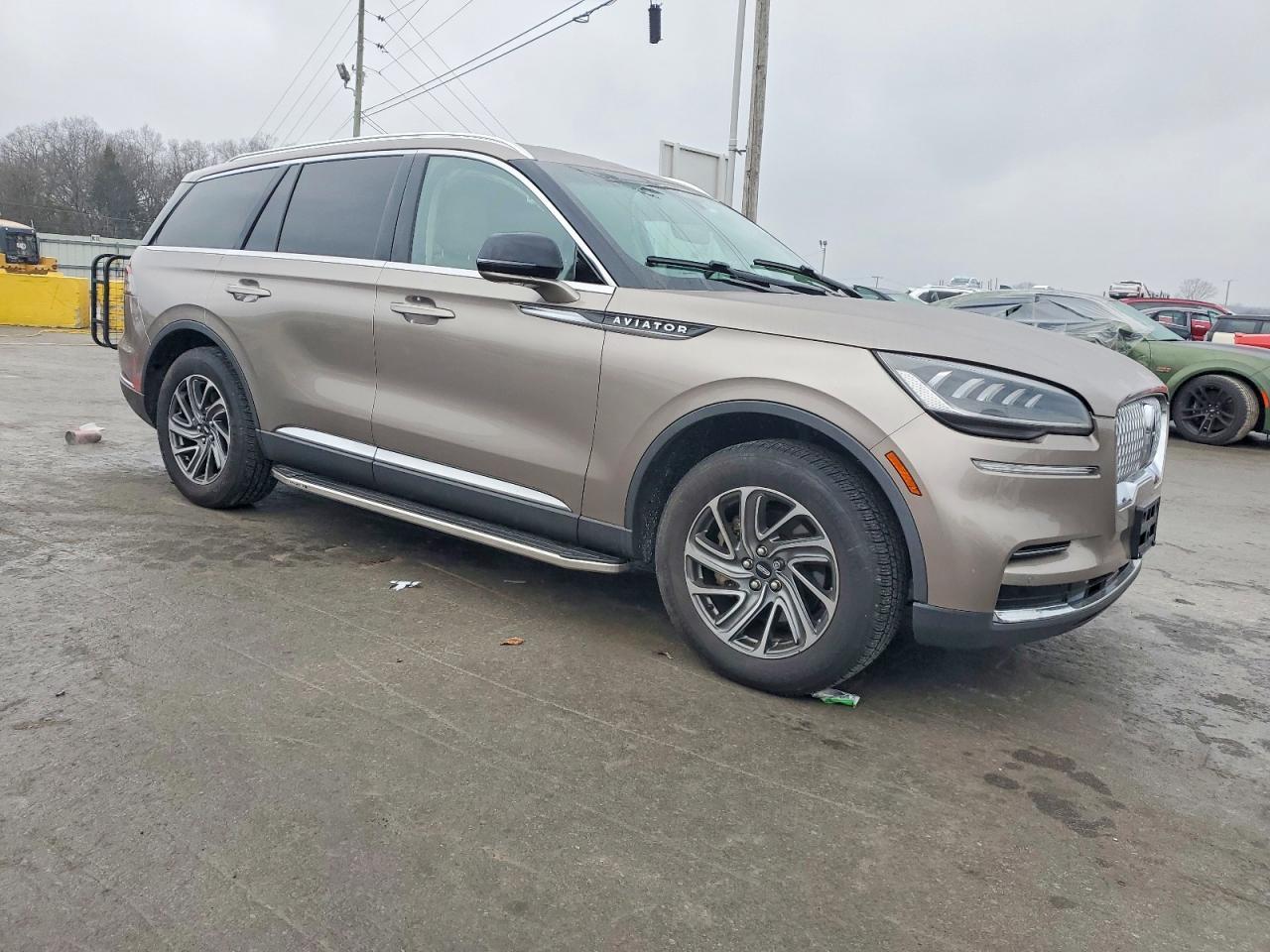 2021 Lincoln Aviator - Image 4
