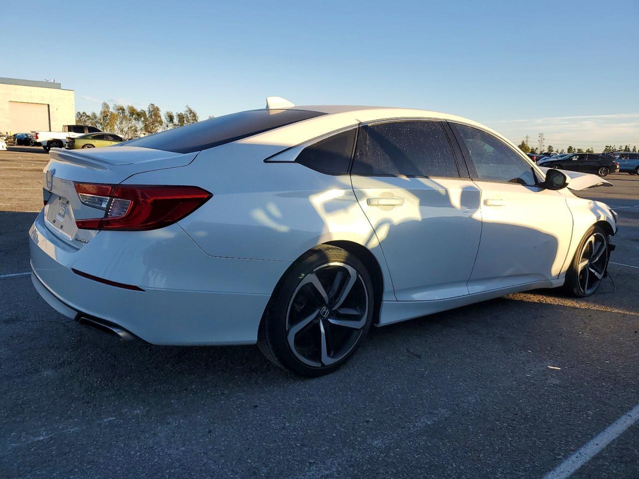 2019 Honda Accord Sport - Image 3