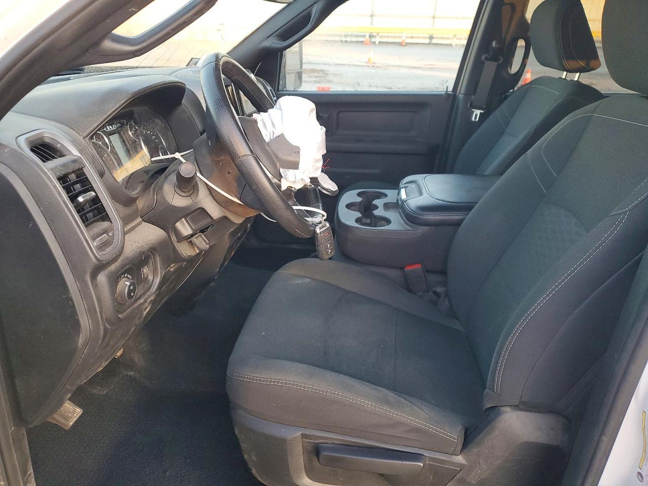 2025 Ram 2500 Tradesman - Фото 7