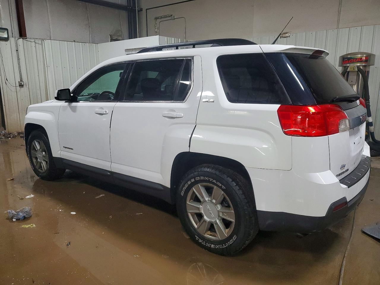 2011 GMC Terrain Sle - Фото 2