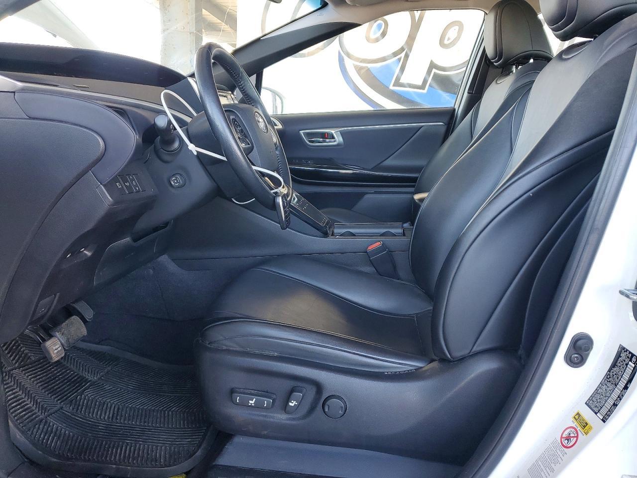 2017 Toyota Mirai Base - Фото 7