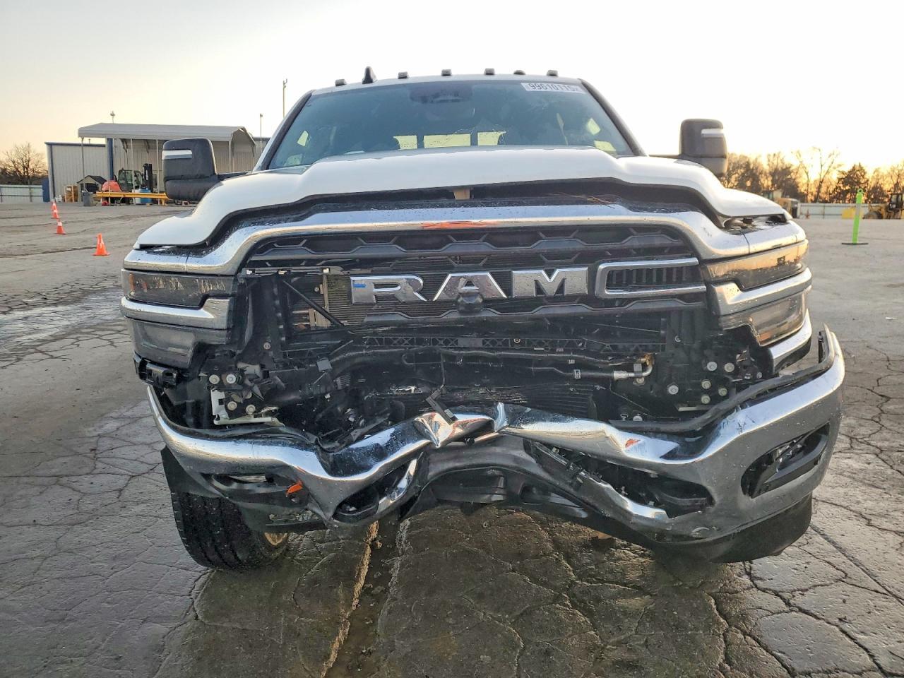 2025 Ram 2500 Tradesman - Фото 5