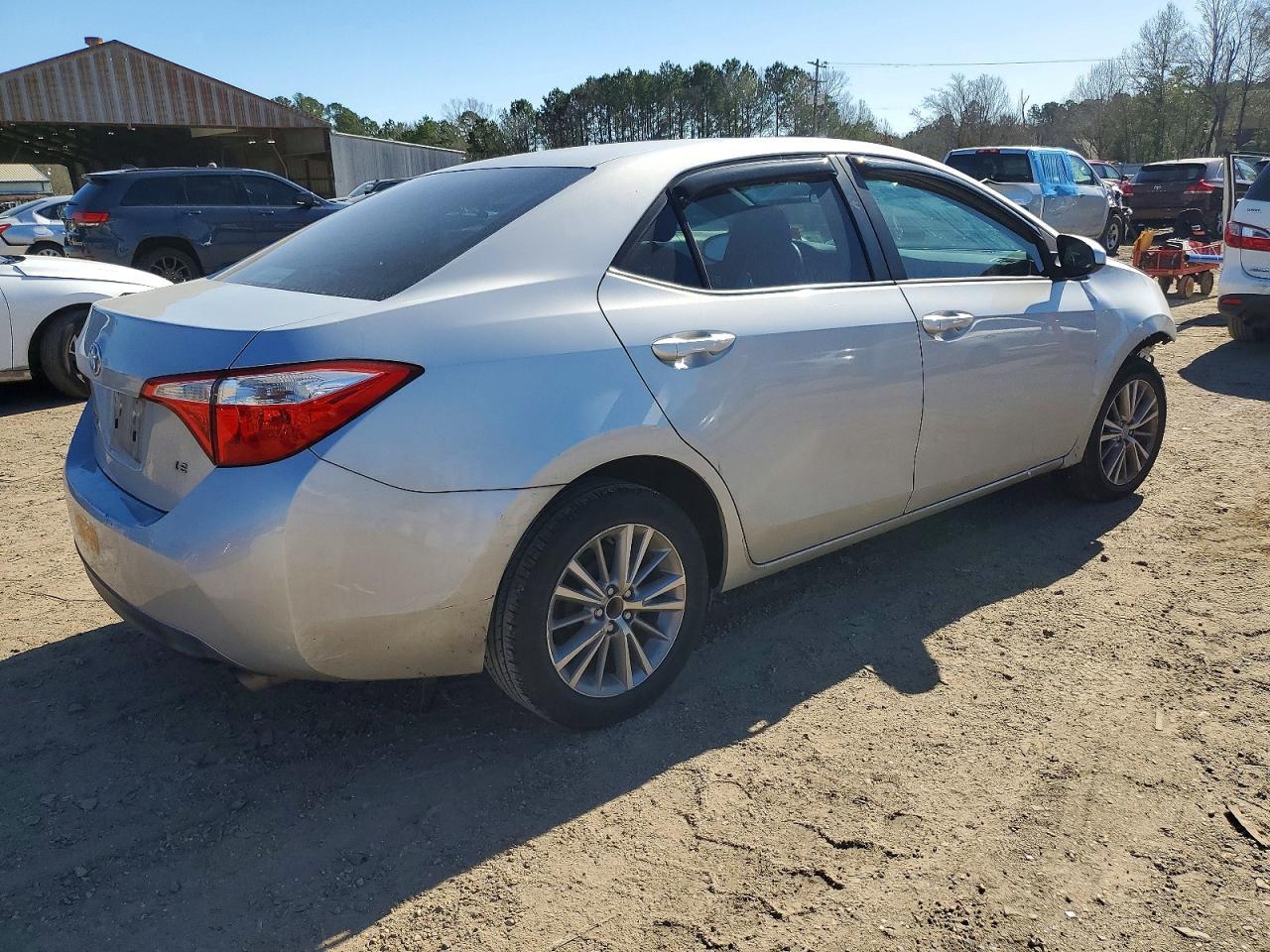 2014 Toyota Corolla L - Image 3