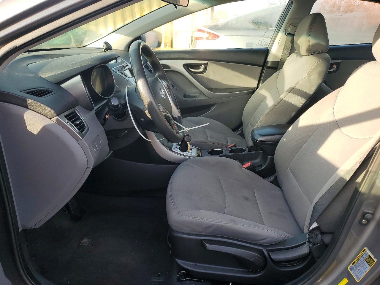 2012 Hyundai Elantra Gls - Image 7
